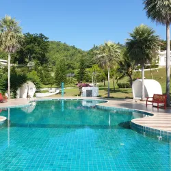 Swiss Valley Hip Resort - Cha-am