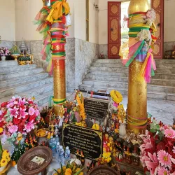 Chachoengsao City Pillar Shrine - Chachoengsao