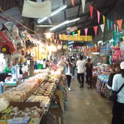 Khlong Suan Market - Chachoengsao