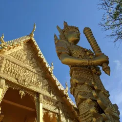 Wat Pak Nam Jolo - Chachoengsao