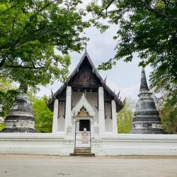 Wat Thammaram - Chai Nat