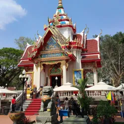 King Taksin Shrine - Chanthaburi