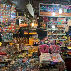 Chiang Mai Night Bazaar - Chiang Mai