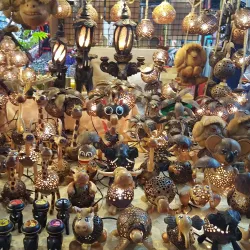 Chiang Mai Night Bazaar - Chiang Mai