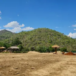 Elephant Nature Park - Chiang Mai