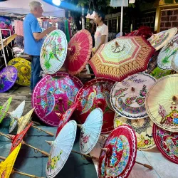 Sunday Walking Street Market - Chiang Mai