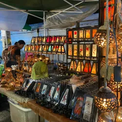 Sunday Walking Street Market - Chiang Mai