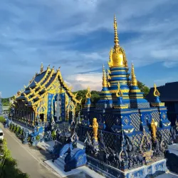 Wat Rong Suea Ten (Blue Temple) - Chiang Rai