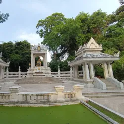 Wat Yansangwararam - Chon Buri