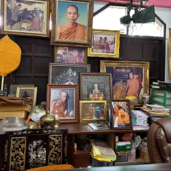 Wat Chao Fa Sala Loi - Chumphon