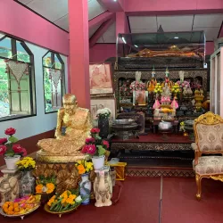 Wat Chao Fa Sala Loi - Chumphon