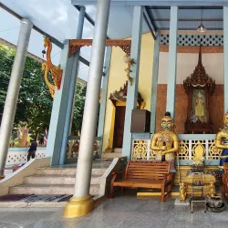 Wat Chao Fa Sala Loi - Chumphon