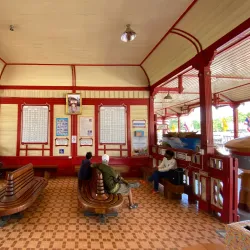 Hua Hin Railway Station - Hua Hin