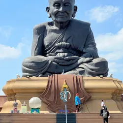 Wat Huay Mongkol - Hua Hin