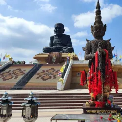Wat Huay Mongkol - Hua Hin