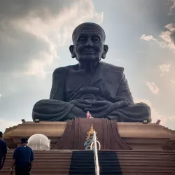 Wat Huay Mongkol - Hua Hin