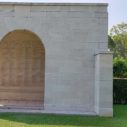 Kanchanaburi War Cemetery - Kanchanaburi