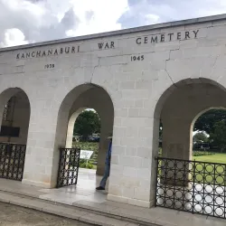 Kanchanaburi War Cemetery - Kanchanaburi