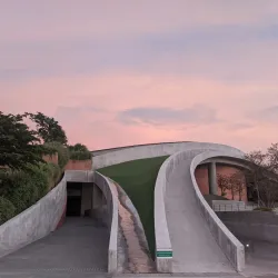 Bueng Thong Lang Public Park - Khlong Luang