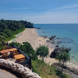 Ao Nui Beach - Koh Lanta