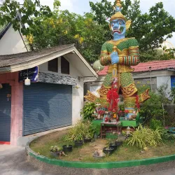 Big Buddha Temple (Wat Phra Yai) - Koh Samui