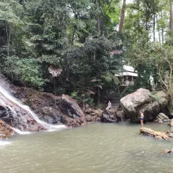 Na Muang Waterfalls - Koh Samui