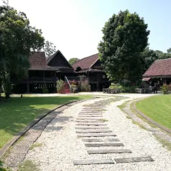 Ban Sao Nak - Lampang