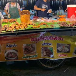 Mae Hong Son Walking Street Market - Mae Hong Son