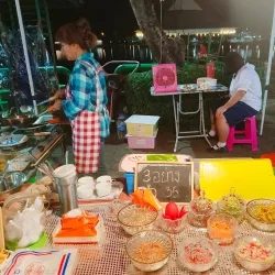 Mae Hong Son Walking Street Market - Mae Hong Son
