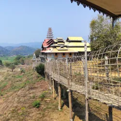 Su Tong Pae Bridge - Mae Hong Son