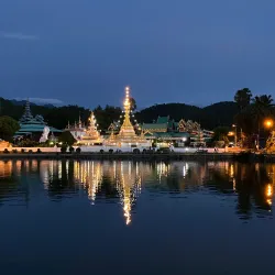 Wat Chong Kham - Mae Hong Son
