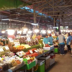 Nakhon Pathom Floating Market - Nakhon Pathom