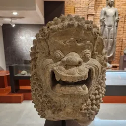 Nakhon Pathom National Museum - Nakhon Pathom