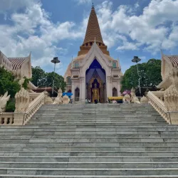 Wat Phra Ngam - Nakhon Pathom