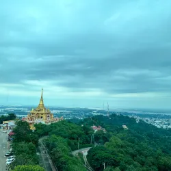 Nakhon Sawan City Pillar Shrine - Nakhon Sawan