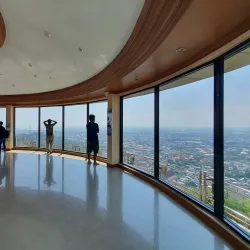 Nakhon Sawan City Pillar Shrine - Nakhon Sawan