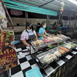 Nakhon Sawan Night Market - Nakhon Sawan