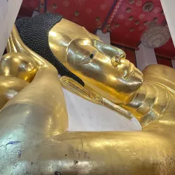 Wat Phra Non Chakkrasi - Nakhon Sawan