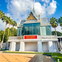 Wat Tha Sung (Wat Chantaram) - Nakhon Sawan