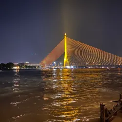 Santichaiprakarn Park - Nonthaburi