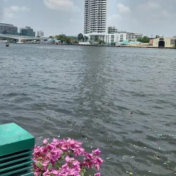 Santichaiprakarn Park - Nonthaburi