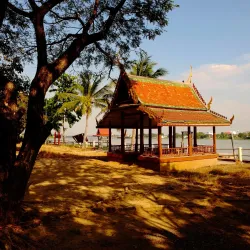Wat Chedi Thong - Pathum Thani