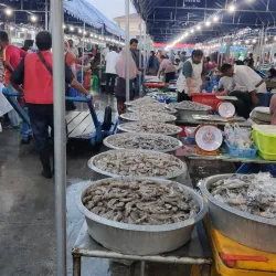 Pattani Floating Market - Pattani