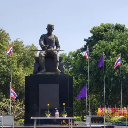 King Naresuan Monument - Phitsanulok