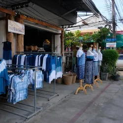 Ban Thung Hong Traditional Teak Houses - Phrae