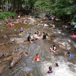 Sao Chaliang Waterfall - Prachin Buri