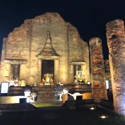 Wat Phra Sri Mahathat - Prachin Buri