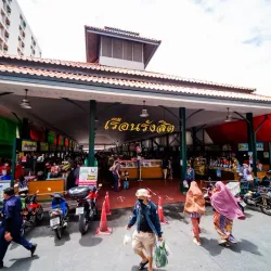 Rangsit Floating Market - Rangsit