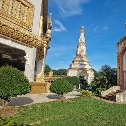 Phra Maha Chedi Chai Mongkol - Roi Et
