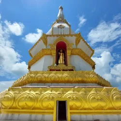 Roi Et Tower (Phra Maha Chedi Chai Mongkol) - Roi Et